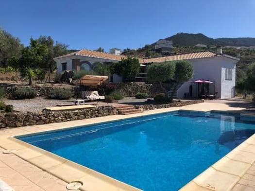 C1BBDD15-8A01-4249-B81E-B5D6B7FB9737